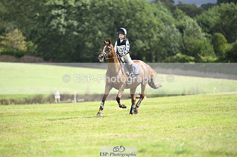 240825X-114543-32591 - 70cm XC 11.00 to 12.00