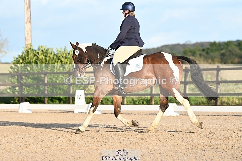 231105-152212-03792 - Cls 5 Novice 27 Start to 15.30 break