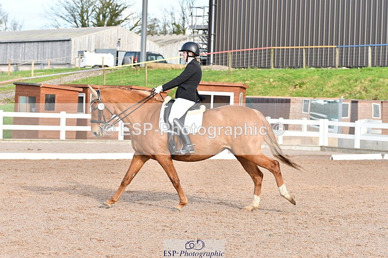 231104A-125616-00593 - Cls 12 Music Medium