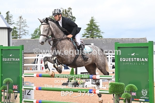 BPP_3743 - CLASS 1 WED Nupafeeds Senior Dicovery/1m open