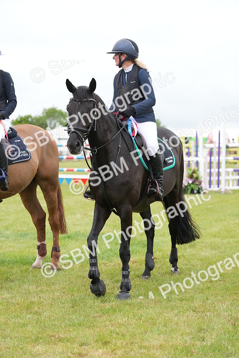 SBM_05337 - Class 201 - British Horse Feeds Speedi Beet Horse of the Year Show Grade  C