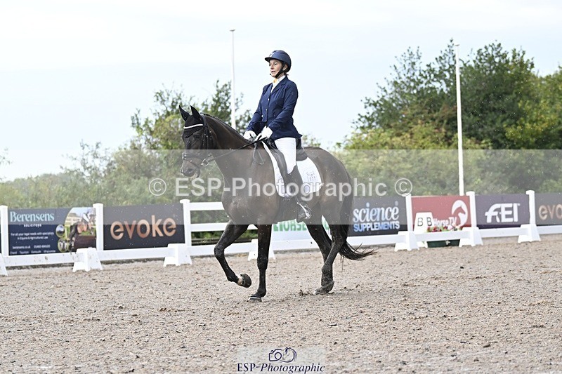 250907-103552-06290 - 027-Amanda.KingInvincible