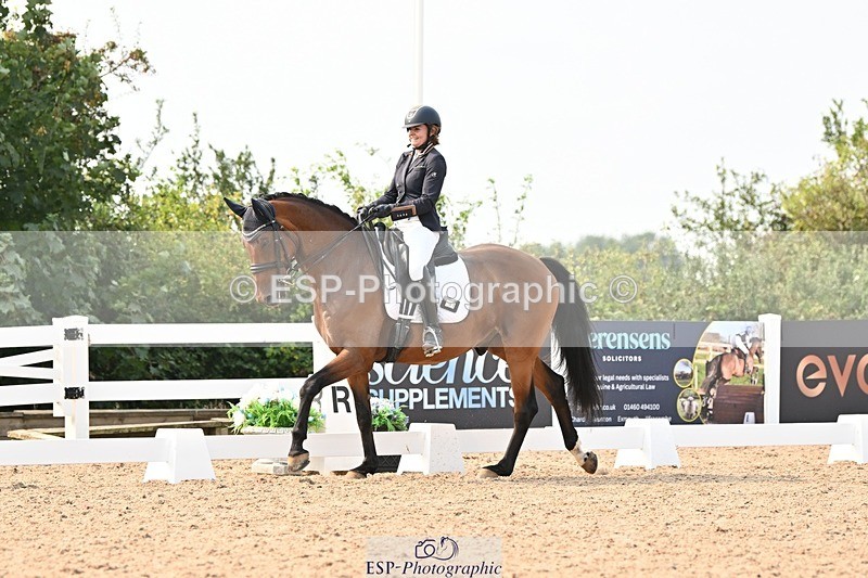 250816-155831-06016 - 041-Lucie.StokoeLed.Zeppelin