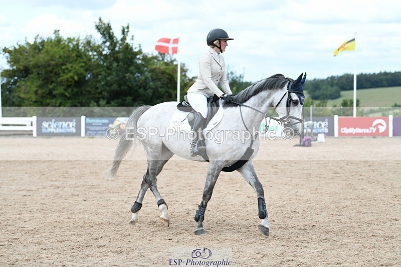 250801-103734-04373 - Cls 21 A&B Snr Disc & 1.00 Open