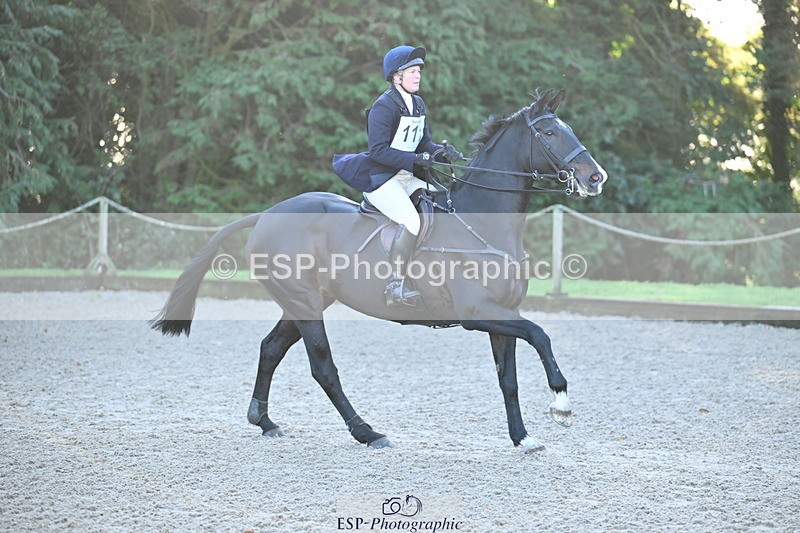 251024A-094917-06240 - B-111-Polly.Walker