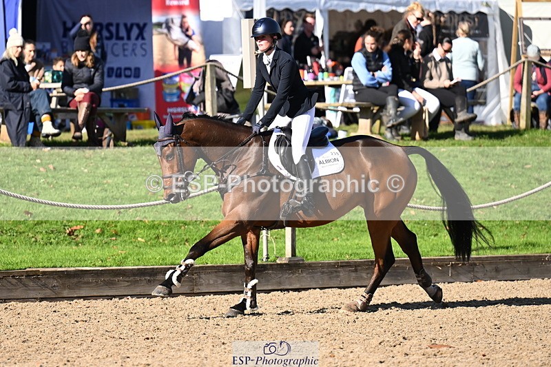 251024A-125125-10494 - C-239-Ellie.Townend