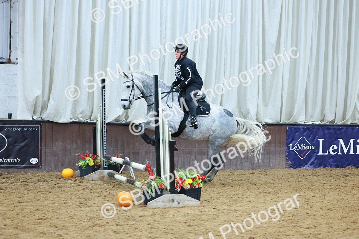 SBM_003296 - Class 4 - Pairs