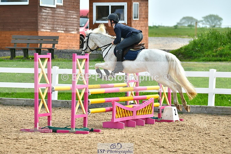 230514A-104135-02301 - Cls 22 Pony Discovery & 90cm Open