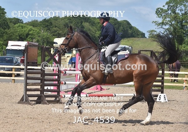 JAC_4539 - CLASS 6 Senior Newcomers/ 1.10m Open