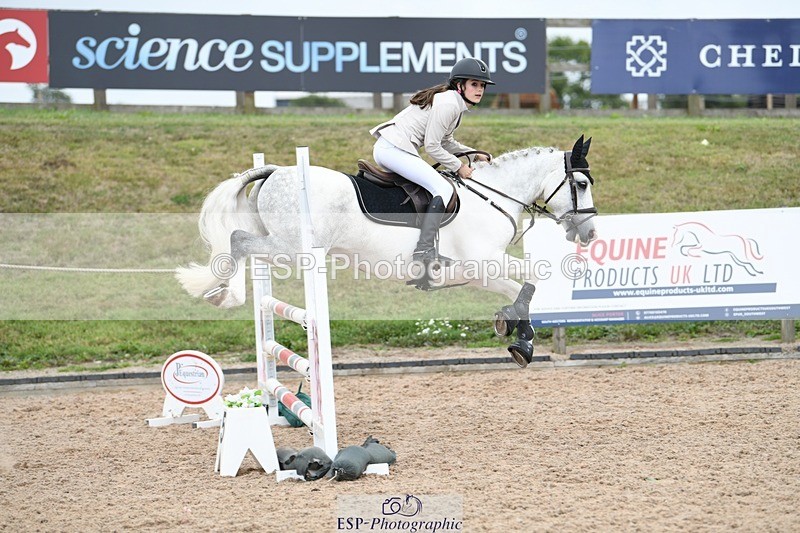 250807-112520-00657 - 90cm Round 1