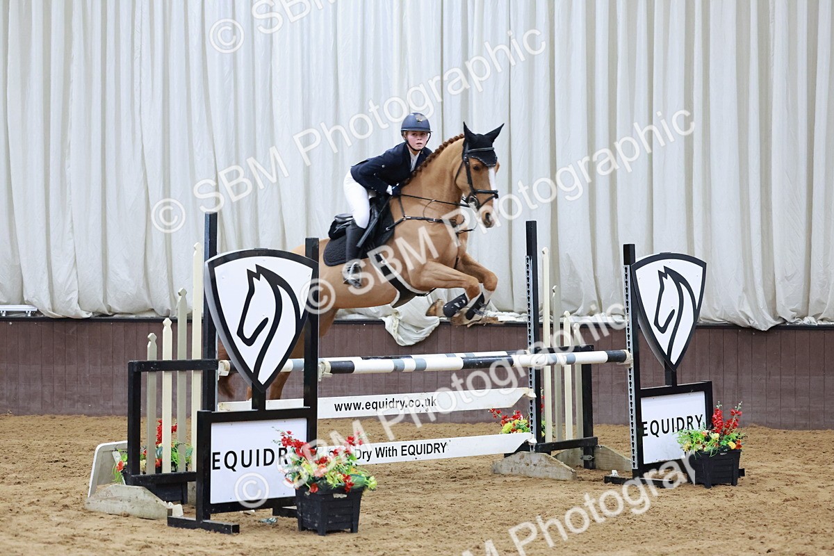 SBM_007543 - Class 24 - Nupafeed Supplements Senior Discovery/ 1m Open