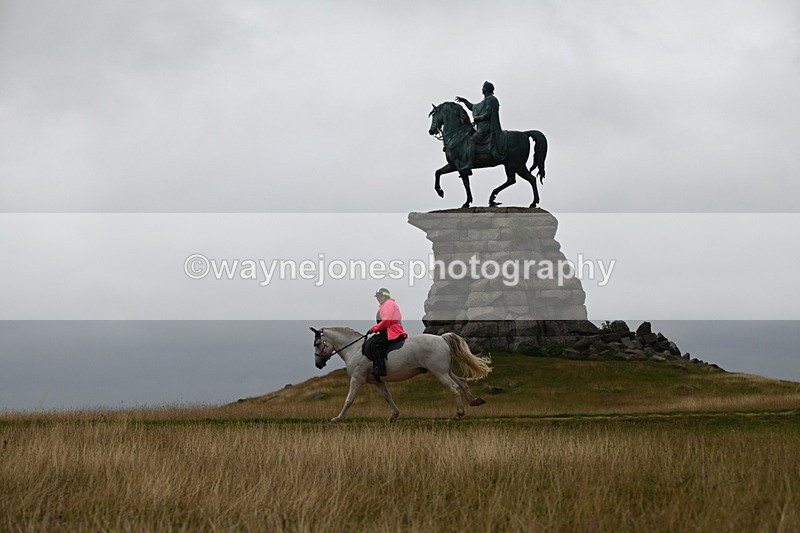 DSC_0125 - Time at Statue 09:51 to 10:54