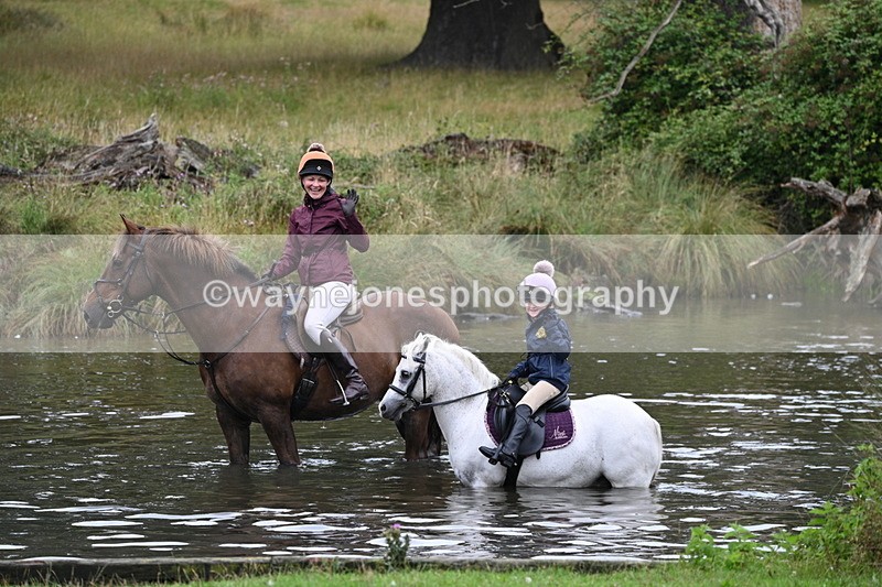 WJ7_6483 - Time at Water 09:30 to 10:00