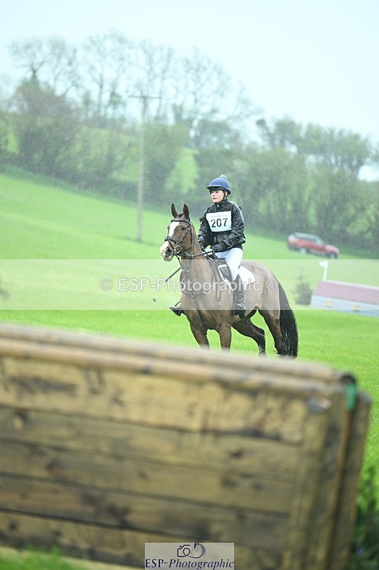 250418-132203-04428 - 207-Georgie.Down-MIDDAY.GRACE