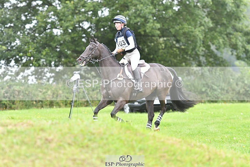 240803-113401-03230 - 103-Isabelle_Geran-DIPTFORD_MORNING_HAZE