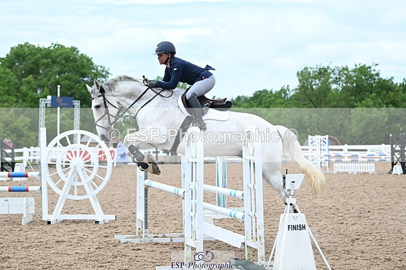 240609A-151130-06392 - Cls 27&28 85cm and 95cm Amateur Qualifier