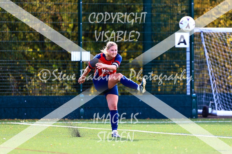 1DX30522 - 2025-10-05 FC Abbey Meads Ladies V Purton  Kingsdown FC Ladies