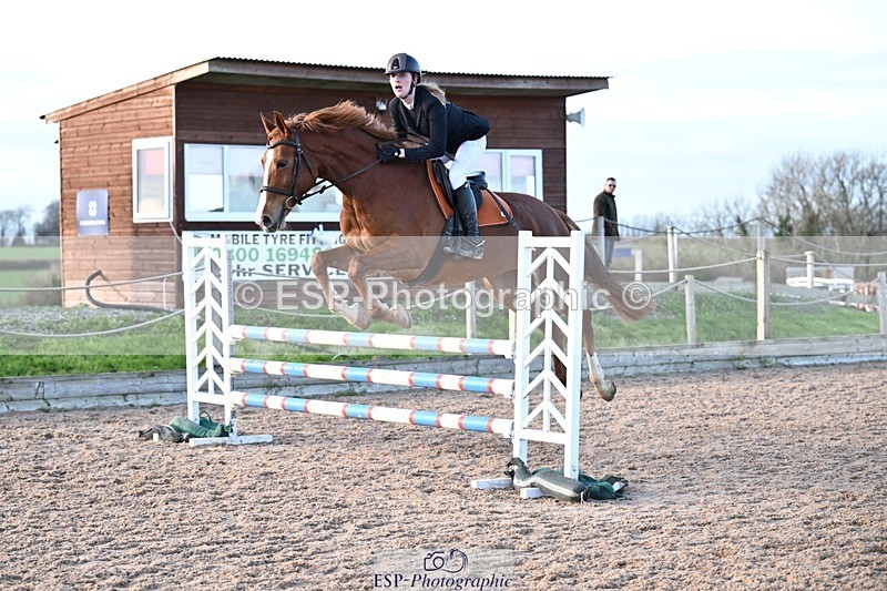 251130-143453-02216 - Cls 27, 28 & 29 1m & 1.10m Club & Schools