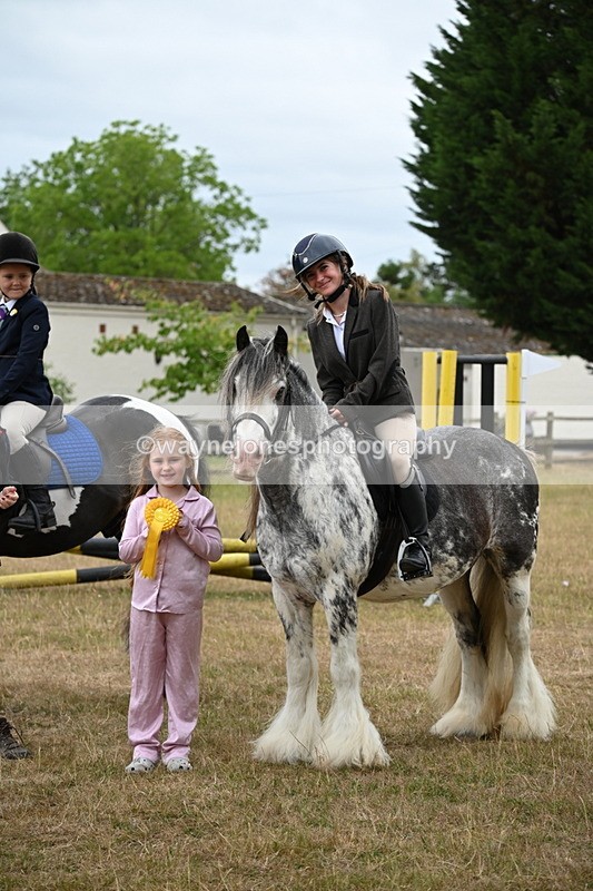 WJ6_9766 - Class 12 Minimus Jumping 45cm