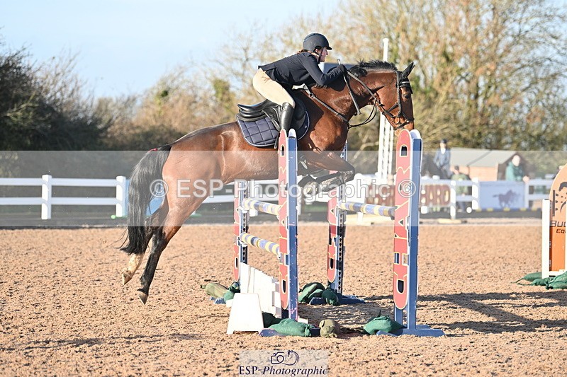 231210A-133458-02619 - Cls 20 Newcomers & 1.10m Open