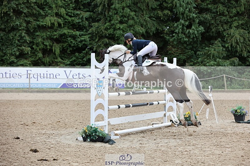 250705A-172838-16504 - Cls 37 1.05m Amateur Quali