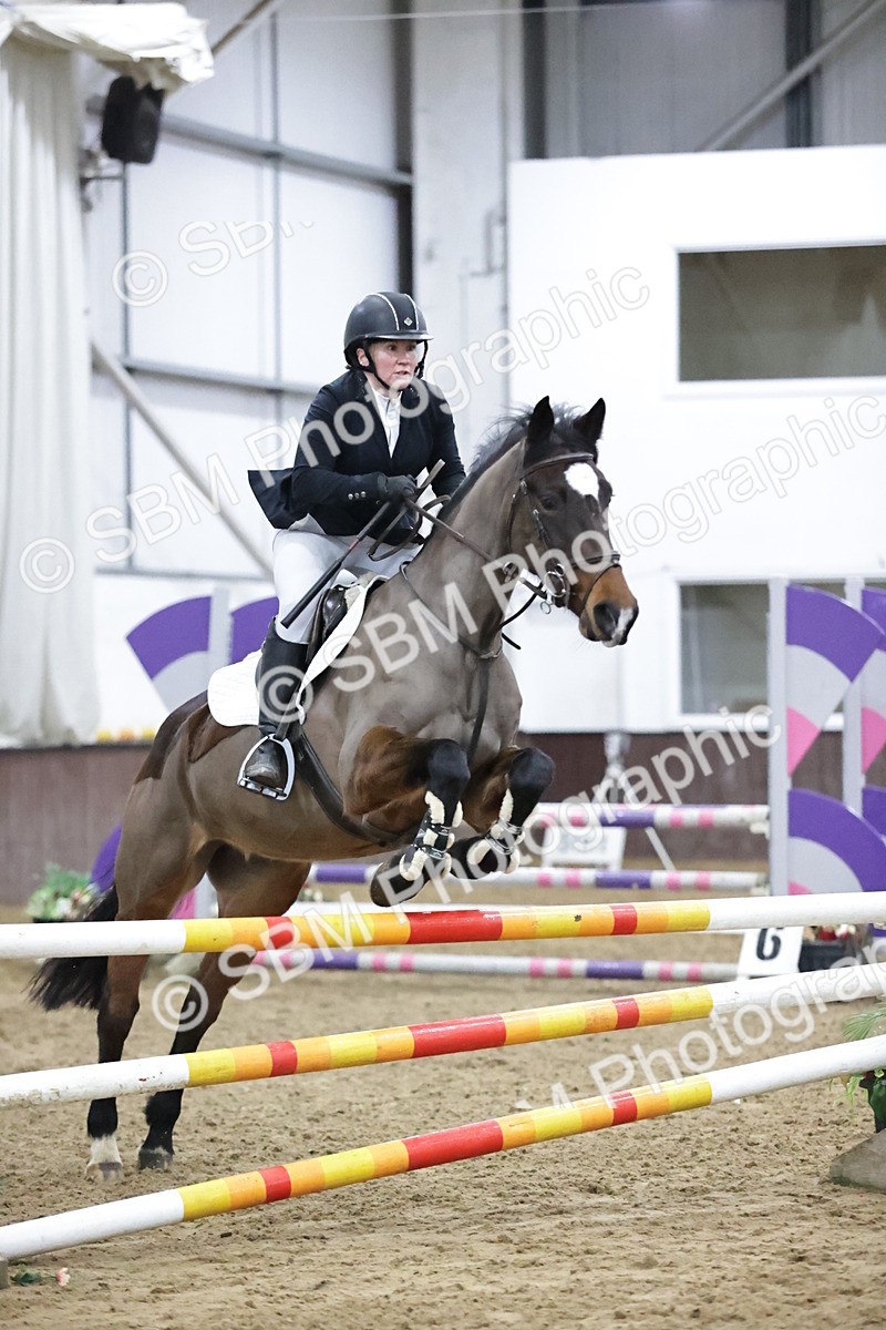 SBM_1547 - Class 7 - Equissage Pulse Senior BritiNovice/ 90cm Open