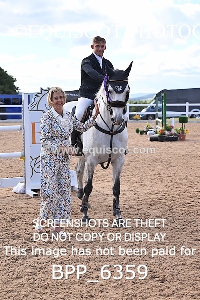 BPP_6359 - CLASS 11 THURS GFS Saddles Senior Newcomers/1.10m Open