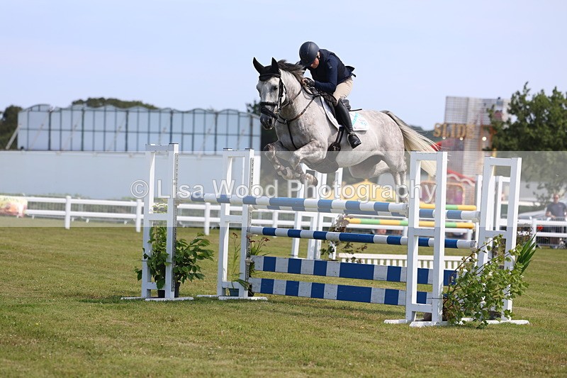 3E7A0096 - Class A: Showjumping Senior Open 1.25