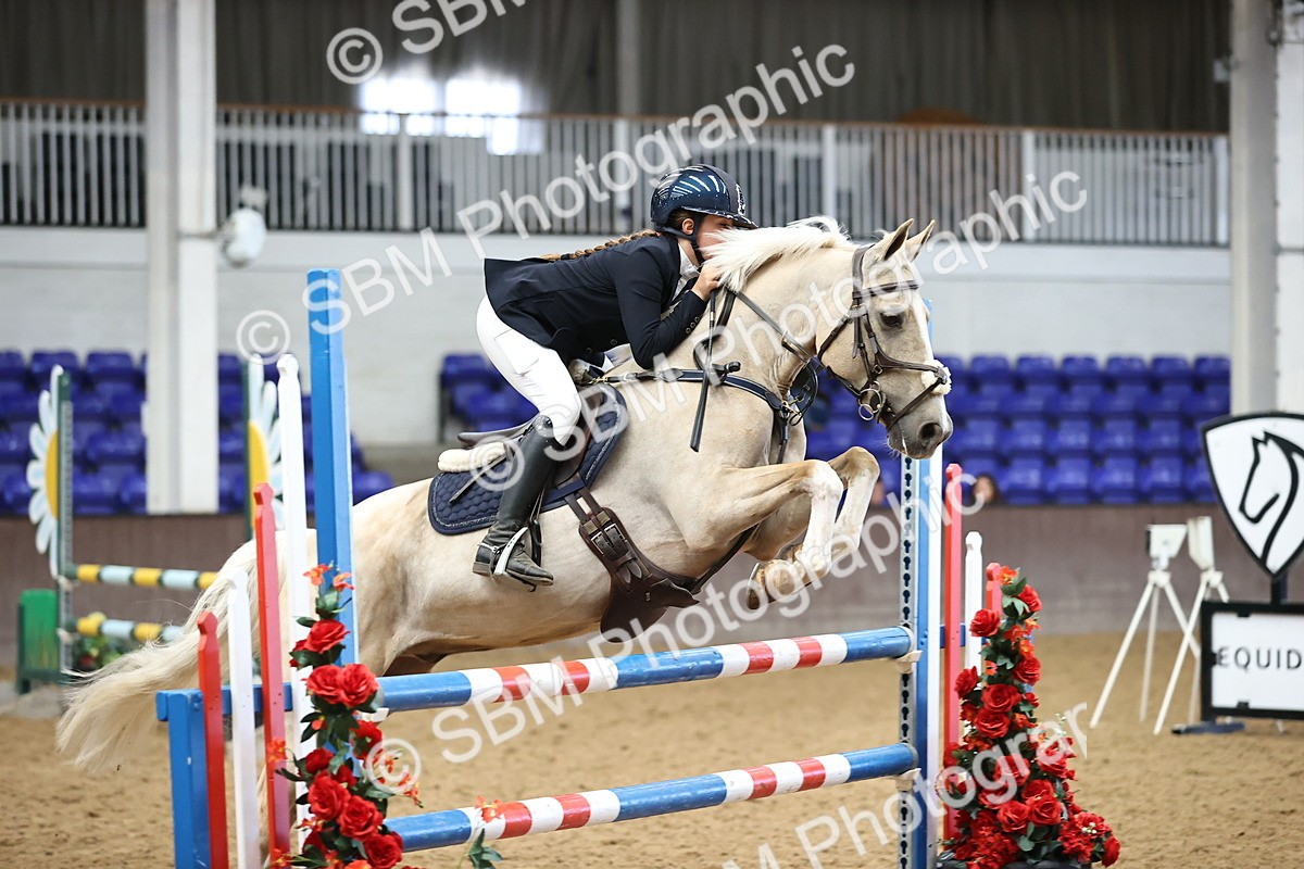 SBM_003513 - Class 11 - Springboard 128cm 138cm Restricted 85cm 95cm