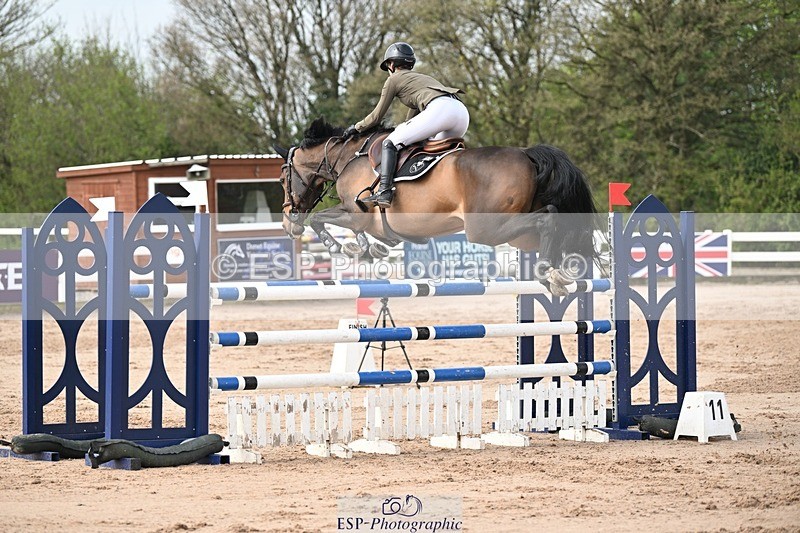 250424-110122-03927 - Cls 17 - 1 Star Silver Tour