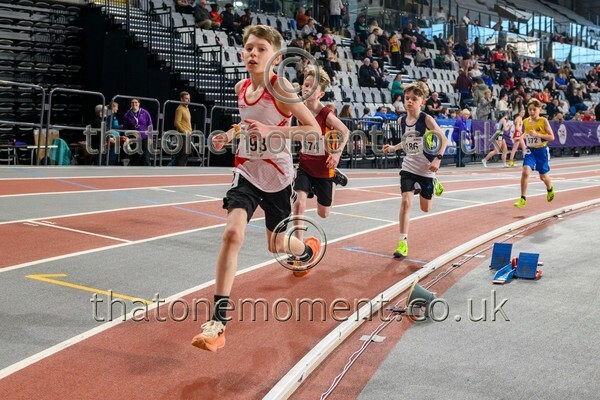 Age26SUN-811190 - Track Male Set One