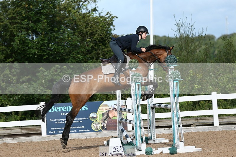 230716A-092127-02090 - Class 30 Children On Horses 1.05m
