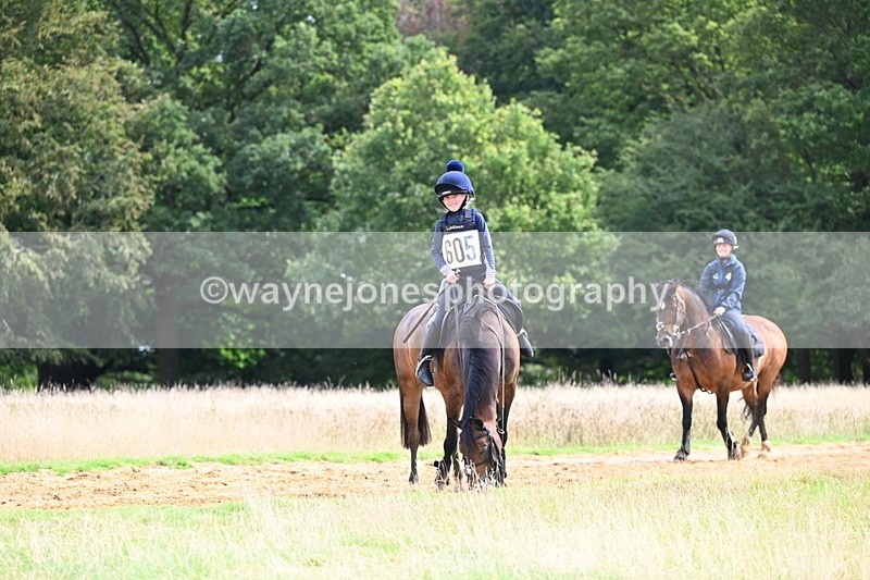 DSC_4680 - Time at Statue 11:10 to 11:42