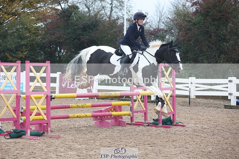 231112A-101758-03288 - Cls 17 Blue Chip Novice Winter Qualifier