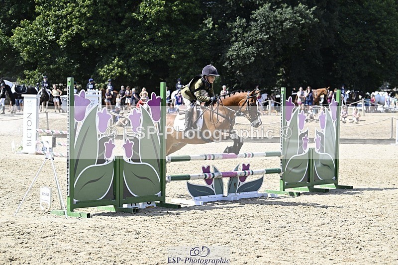 250823A-131432-30369 - PC70 Jump Off