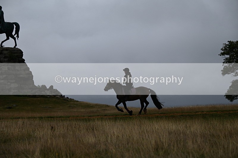 DSC_1888 - Time at Statue 12:13 to 12:32