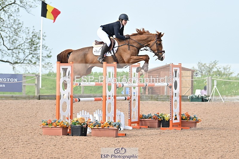 240512A-102054-17225 - Cls 48 National 1.30m Open