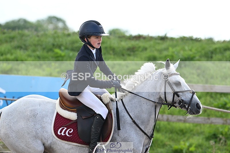 240630A-121305-12320 - Cls 24 Hoys 128cm Jump Off and Presentations