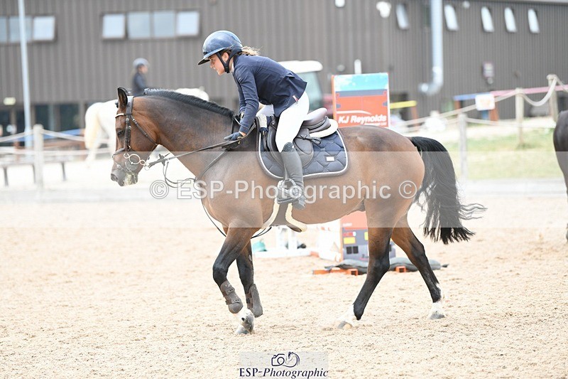 250807-134332-01283 - 90cm Round 2