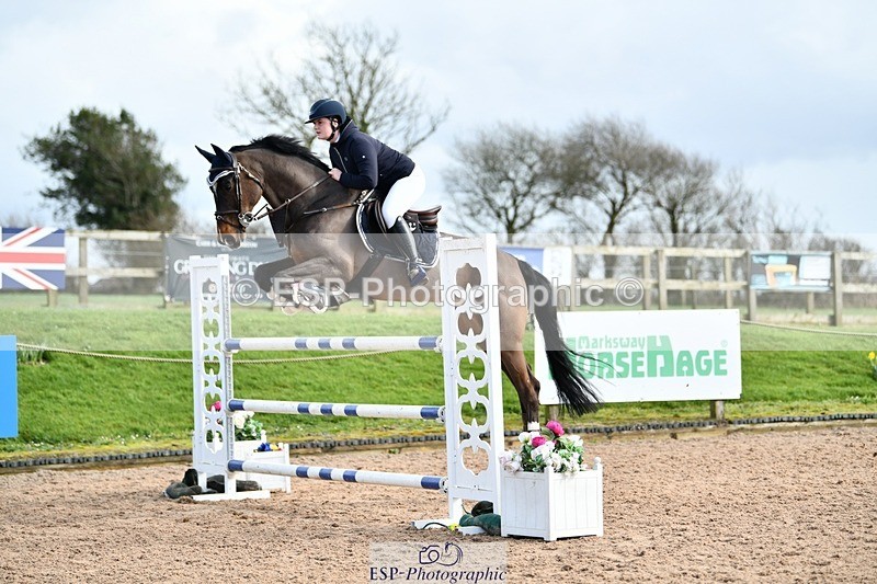 260313-140331-02000 - Cls 3 + 4 Snr Foxhunter and 1.20m Open