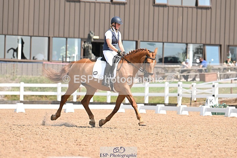 250816-122452-04497 - 051-Alana.ShaplandForever.Autumn.DS