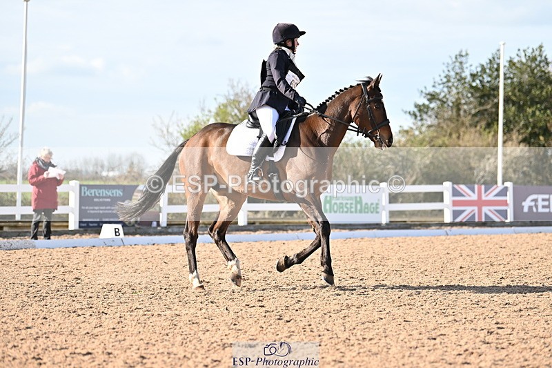 240324A-153942-04537 - Novice 28, 15.33 to 16.15