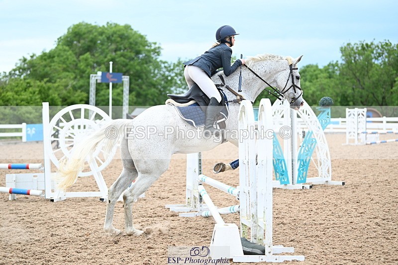 240611A-170352-00406 - 70cm