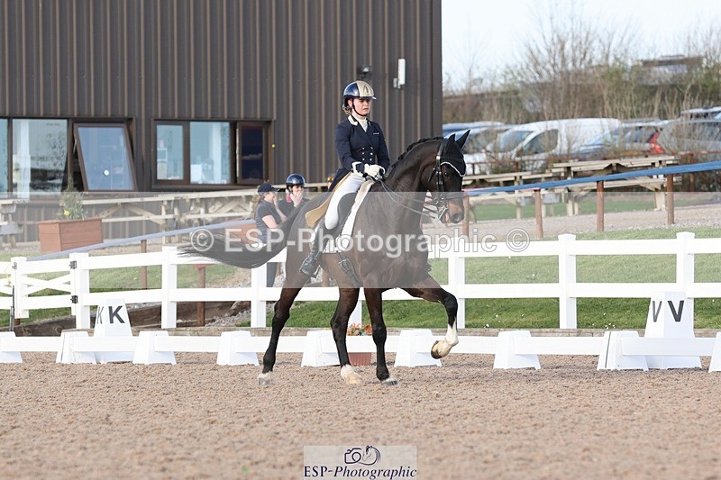 250404-175157-08134 - 129-Mia.Smith-Dutch.Discovery