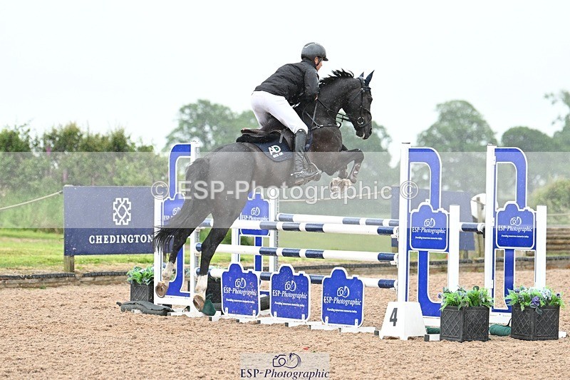 250607-131730-01161 - Cls 13 Pony Foxhunter and 1.10m
