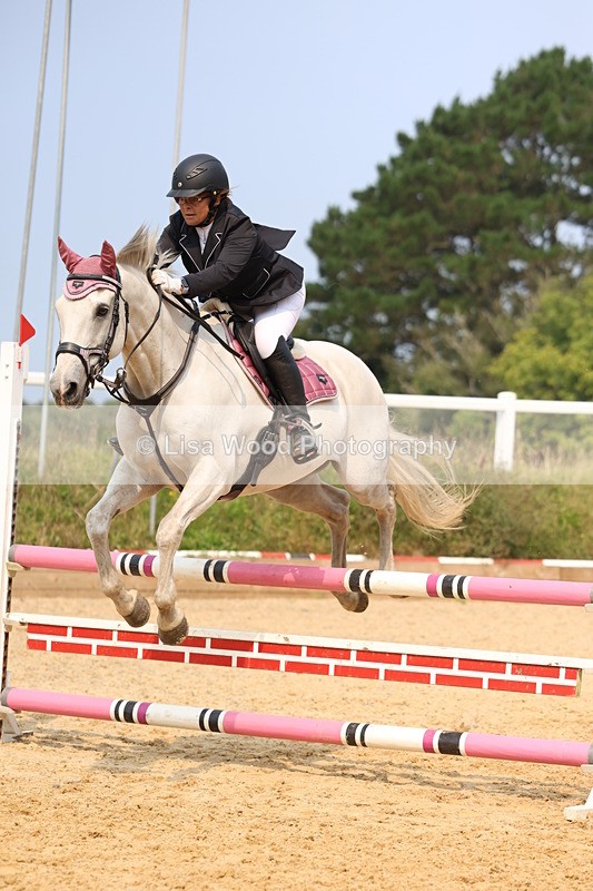 3E7A1549 - Class 4: Senior British Novice/90cm open