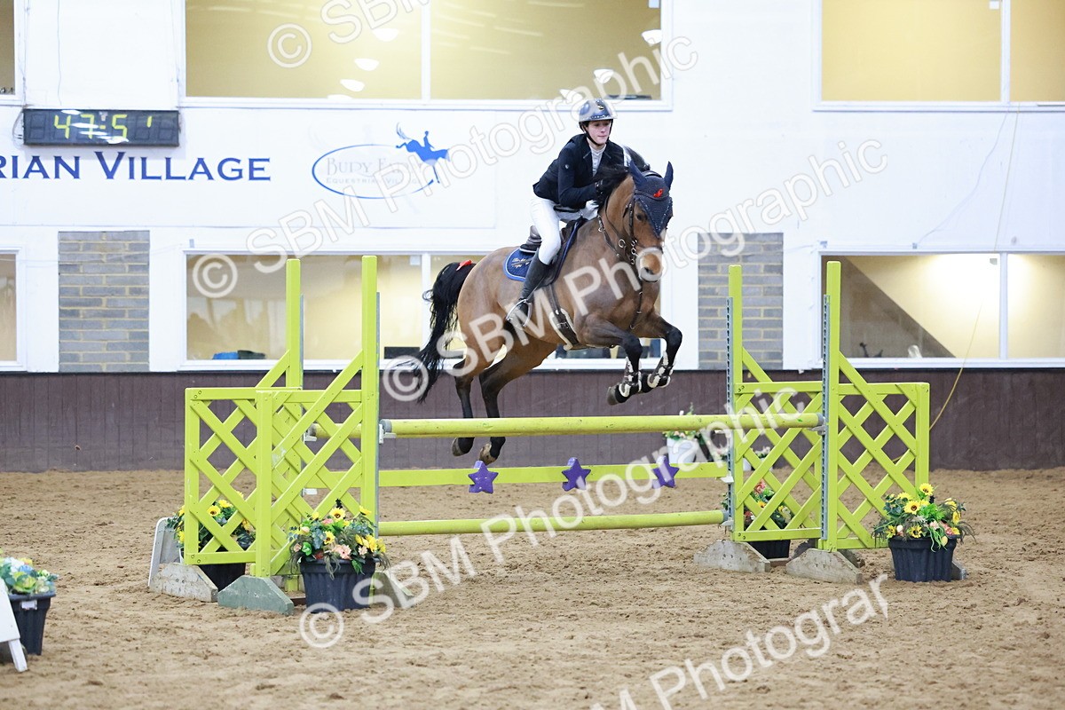 SBM_007532 - Class 24 - Nupafeed Supplements Senior Discovery/ 1m Open