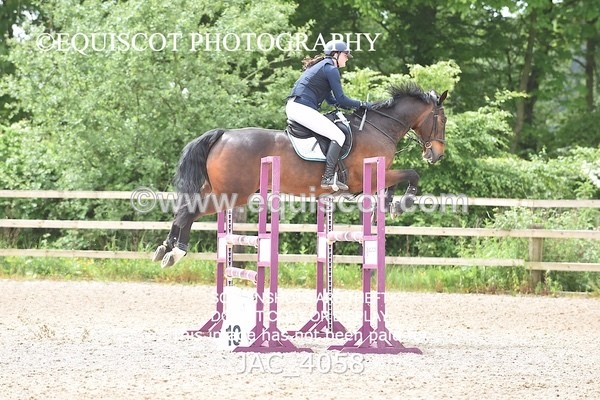 JAC_4058 - CLASS 4 - SAT -Senior Newcomers/ 1.10m Open