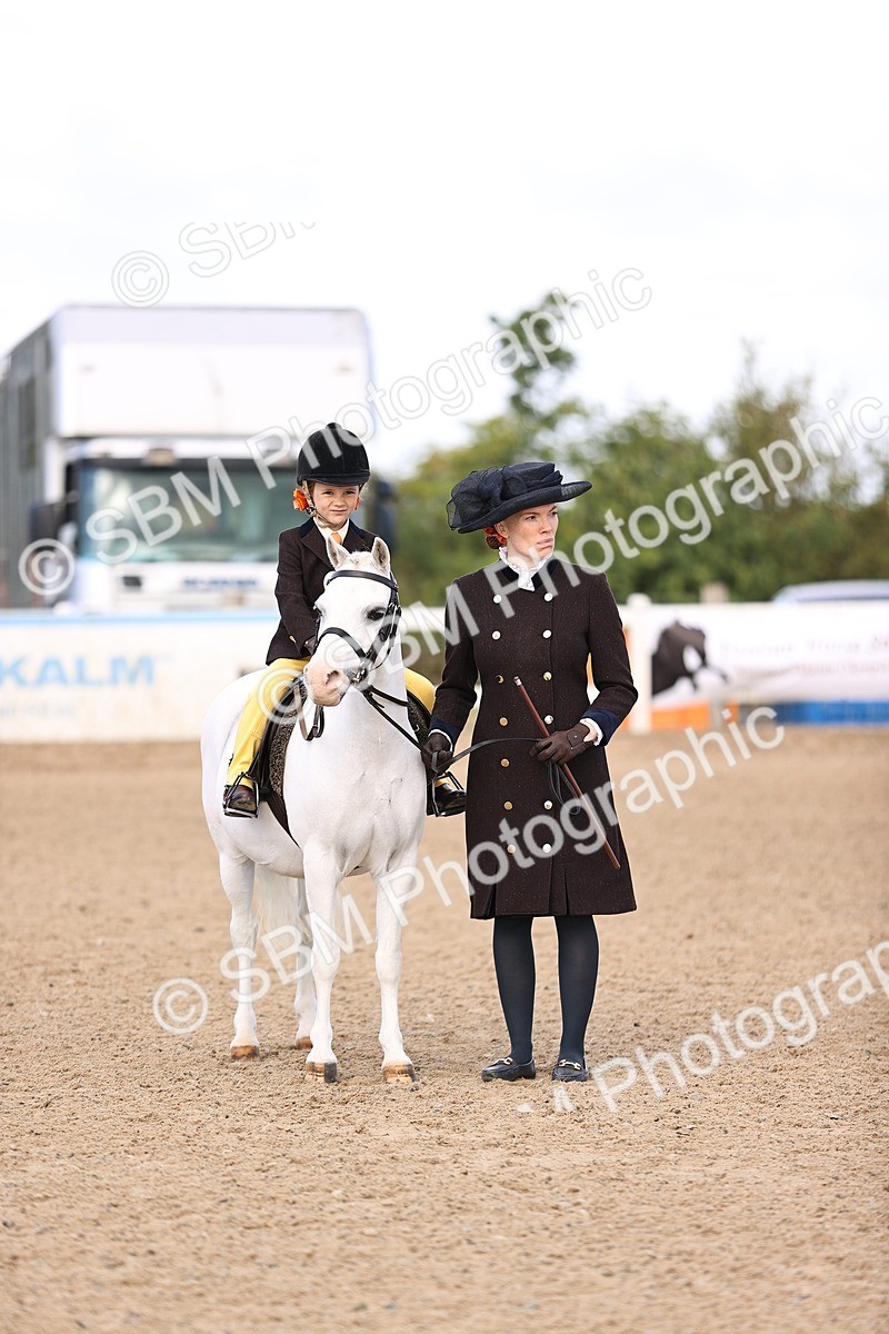 SBM_09019 - Class 403 - Grassroots Ridden - Junior