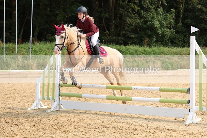 3E7A2860 - Class 11: Junior 70cm